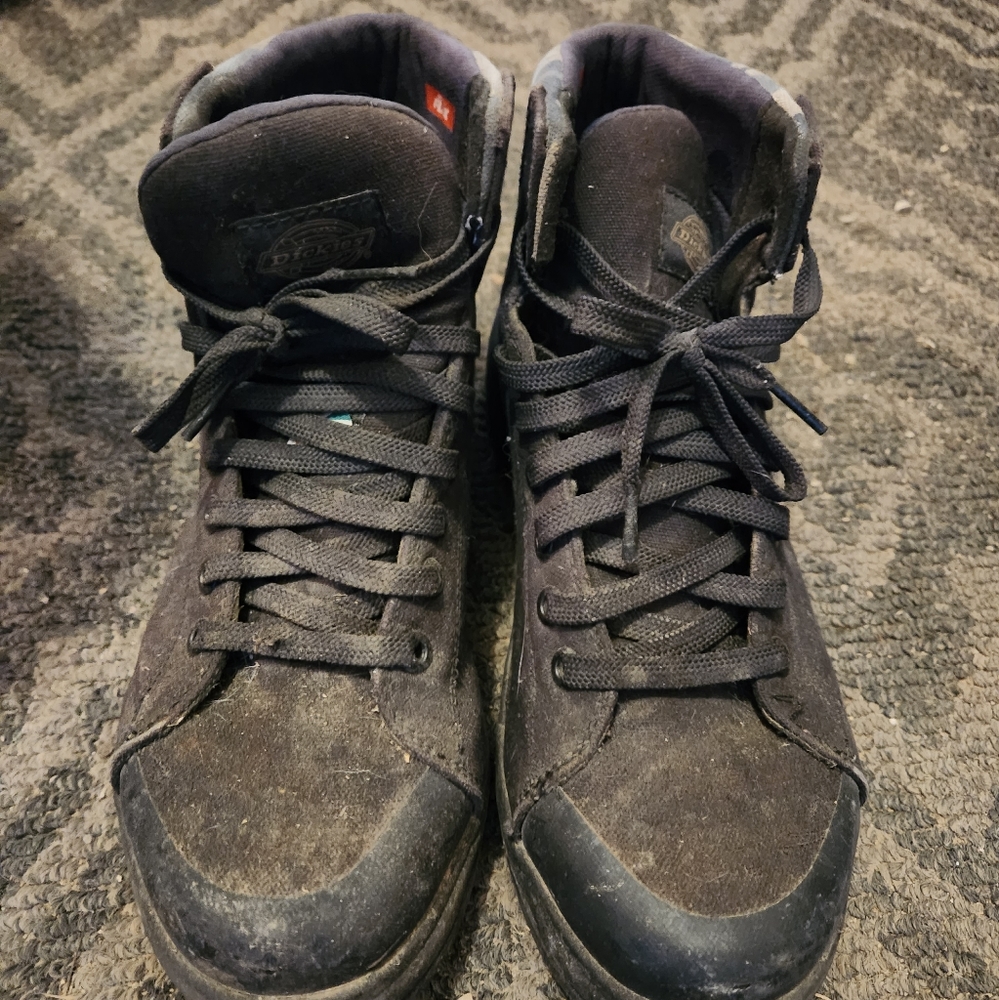 Dickies steel toe shoes